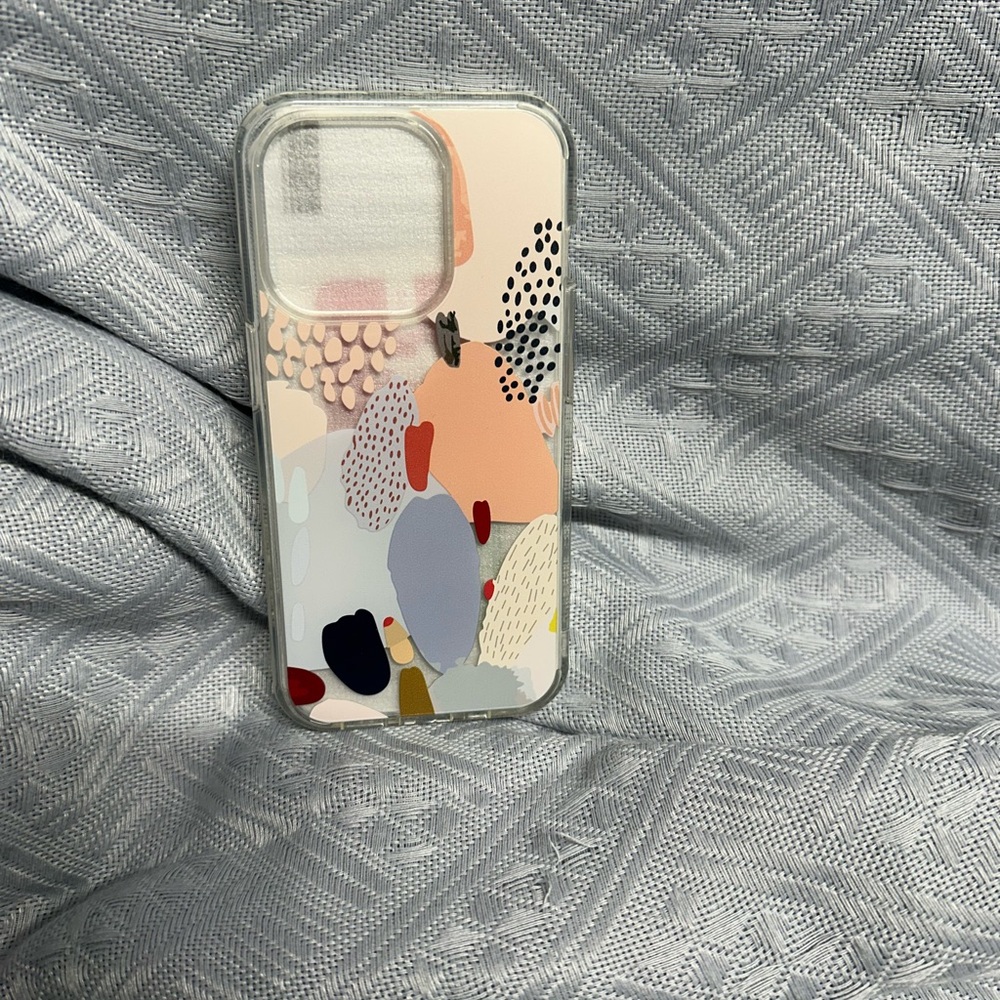 Blue Magnetic Phone Case for iPhone 15 6.1” screen